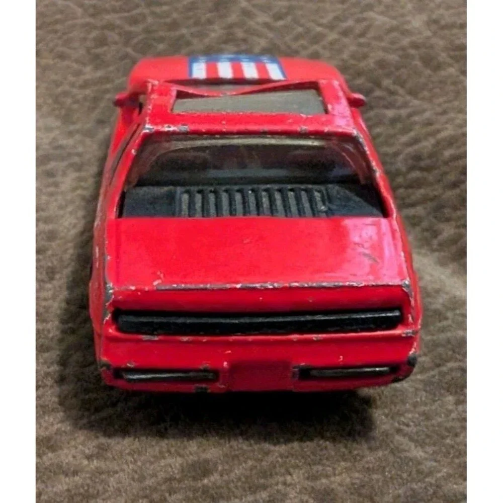 VTG Hot Wheels The Hot Ones 1984 Pontiac Fiero 2M4 Race Car 1458 Malaysia 1/64